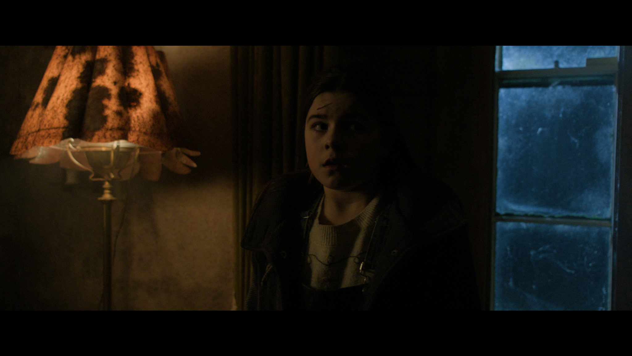 Bláithín hearing something in the house