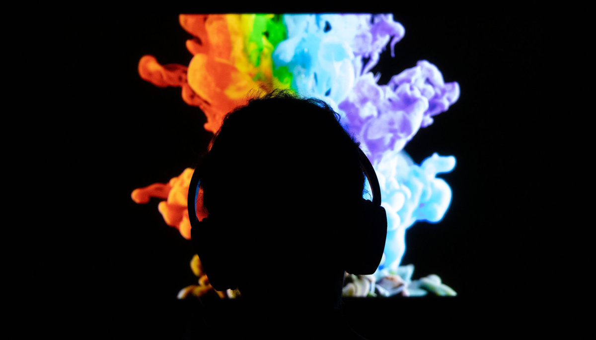 this image showing the lights and color