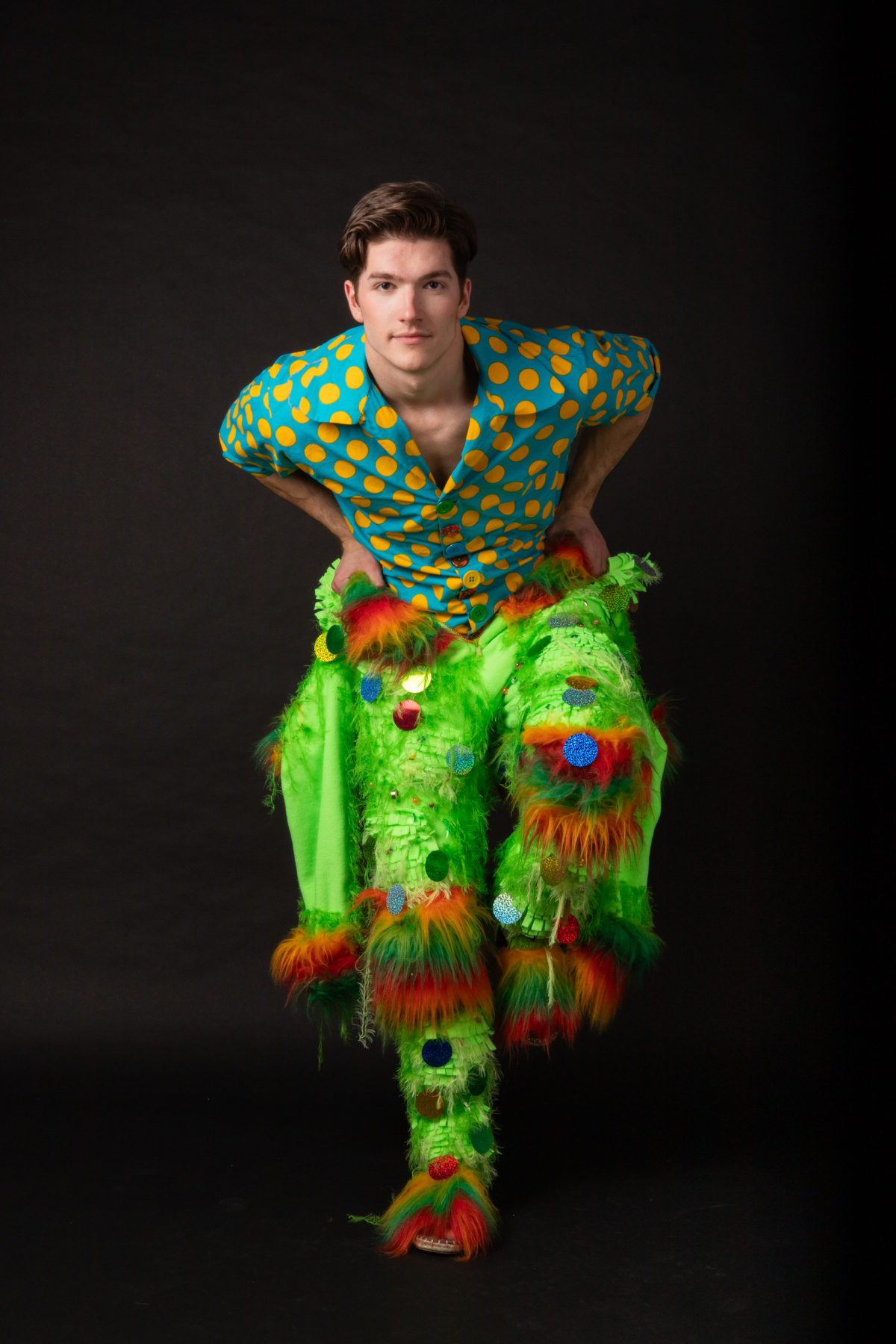 Alien transform into man