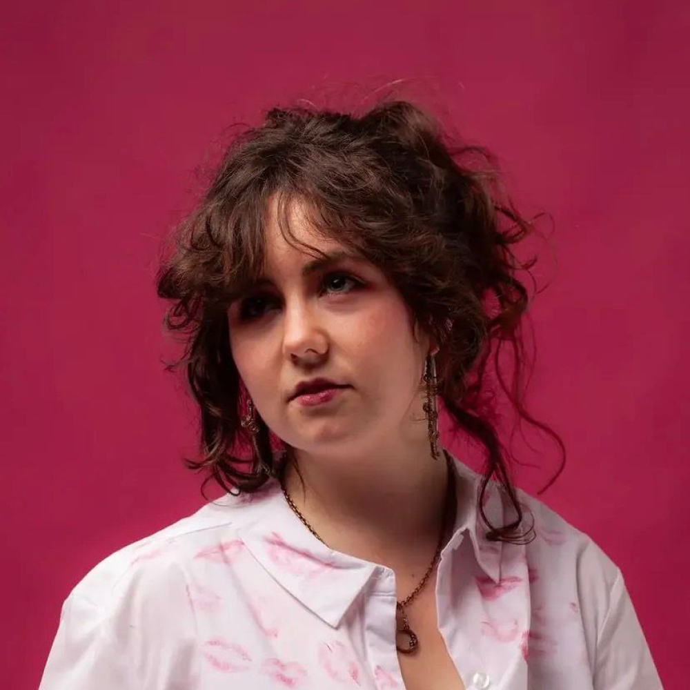 Headshot of artist Olive Dunne